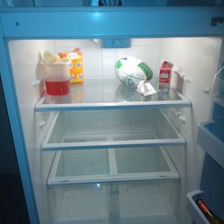 Like New Refrigerator Haier 