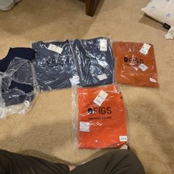 BRAND NEW FIGS SCRUBS