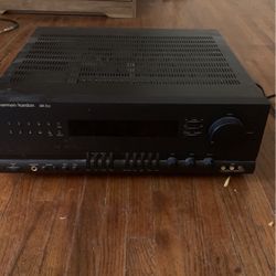 Harmon Kardon Surround Receiver 