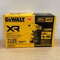 DEWALT DCF961GP1 1/2” HIGH TORQUE IMPACT WRENCH WITH HOG RING ANVIL KIT.
