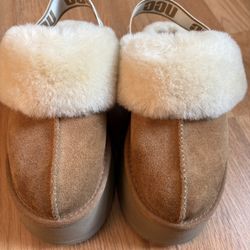Ugg Platform Slide