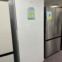 Freezer, Hisense Open Box  33” Wide Freezer With Warranty