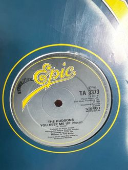 The Hudson’s - You Keep Me Up