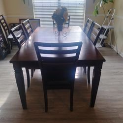Formal Dining Room Table And 7 Chairs