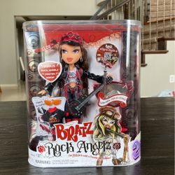 20TH ANNIVERSARY - Collectible Bratz rock angelz doll