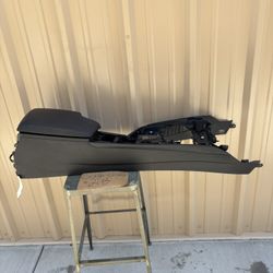 2013 Bmw F30 335 Center Console  