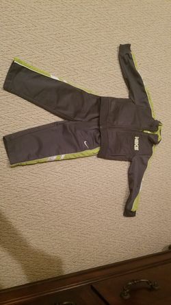 Nike 2T warm-up suit