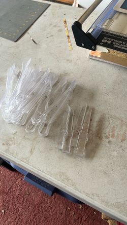 Plastic Tongs