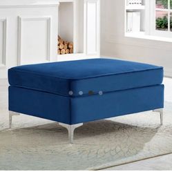 Ottoman With Storage 