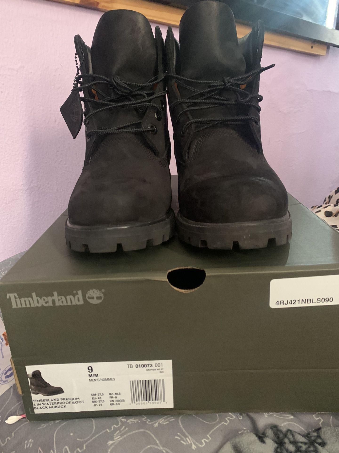 Timberland’s Size 9 Black