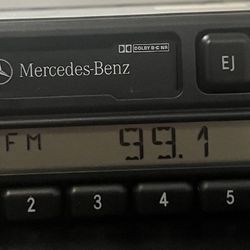 Mercedes-Benz Becker BE1492 OEM Radio Stereo Head Unit : With Code