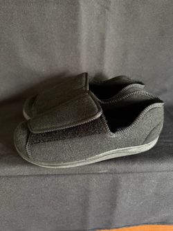 Foamtreads Adjustable Slippers women sz7
