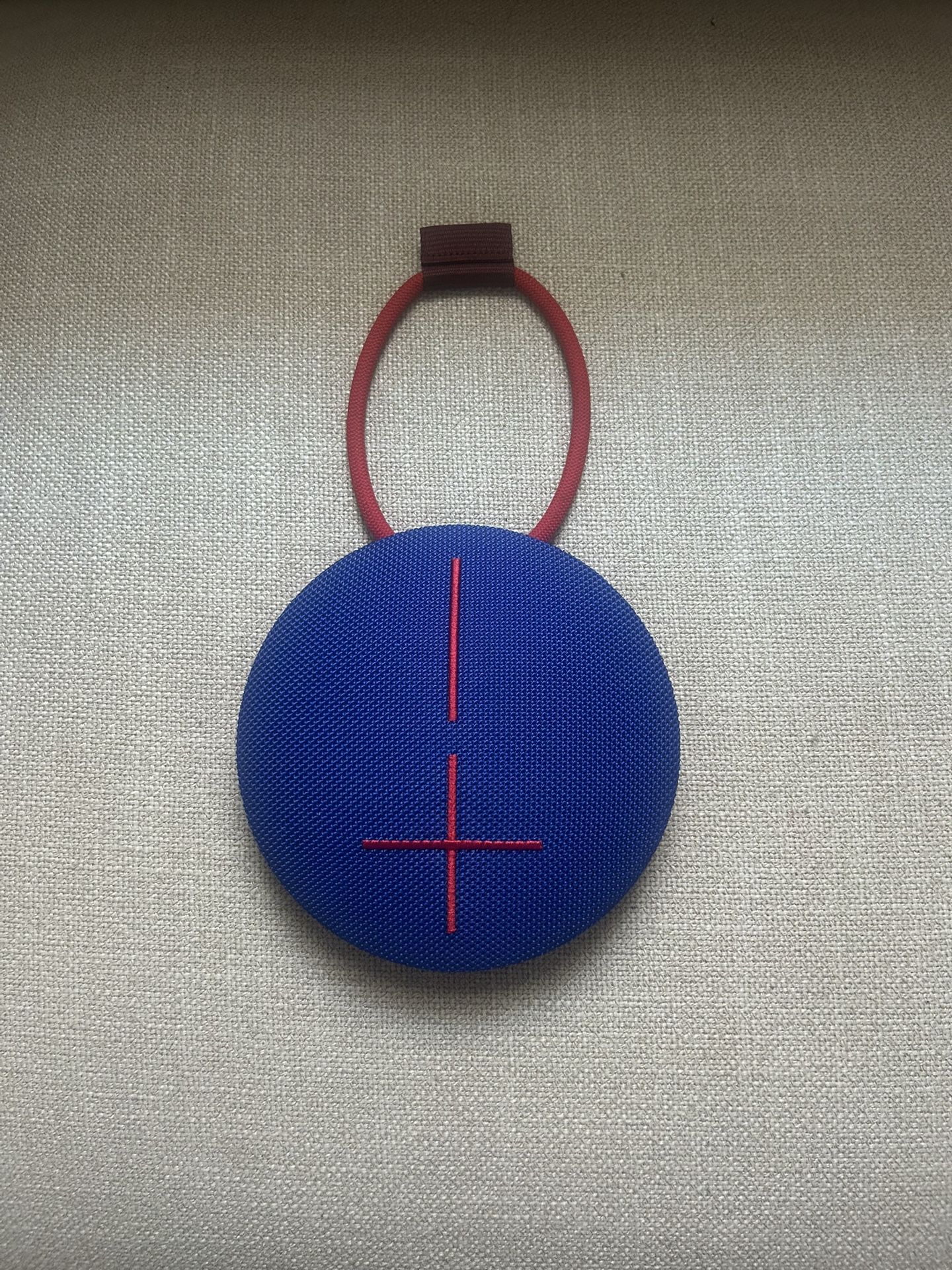 UE ROLL Wireless Bluetooth Speaker