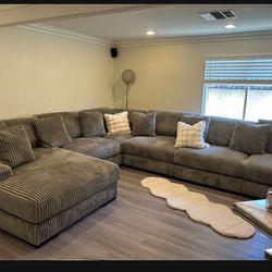 Brand New Ashley Lindyn Fog Modular Corduroy Sectional Set