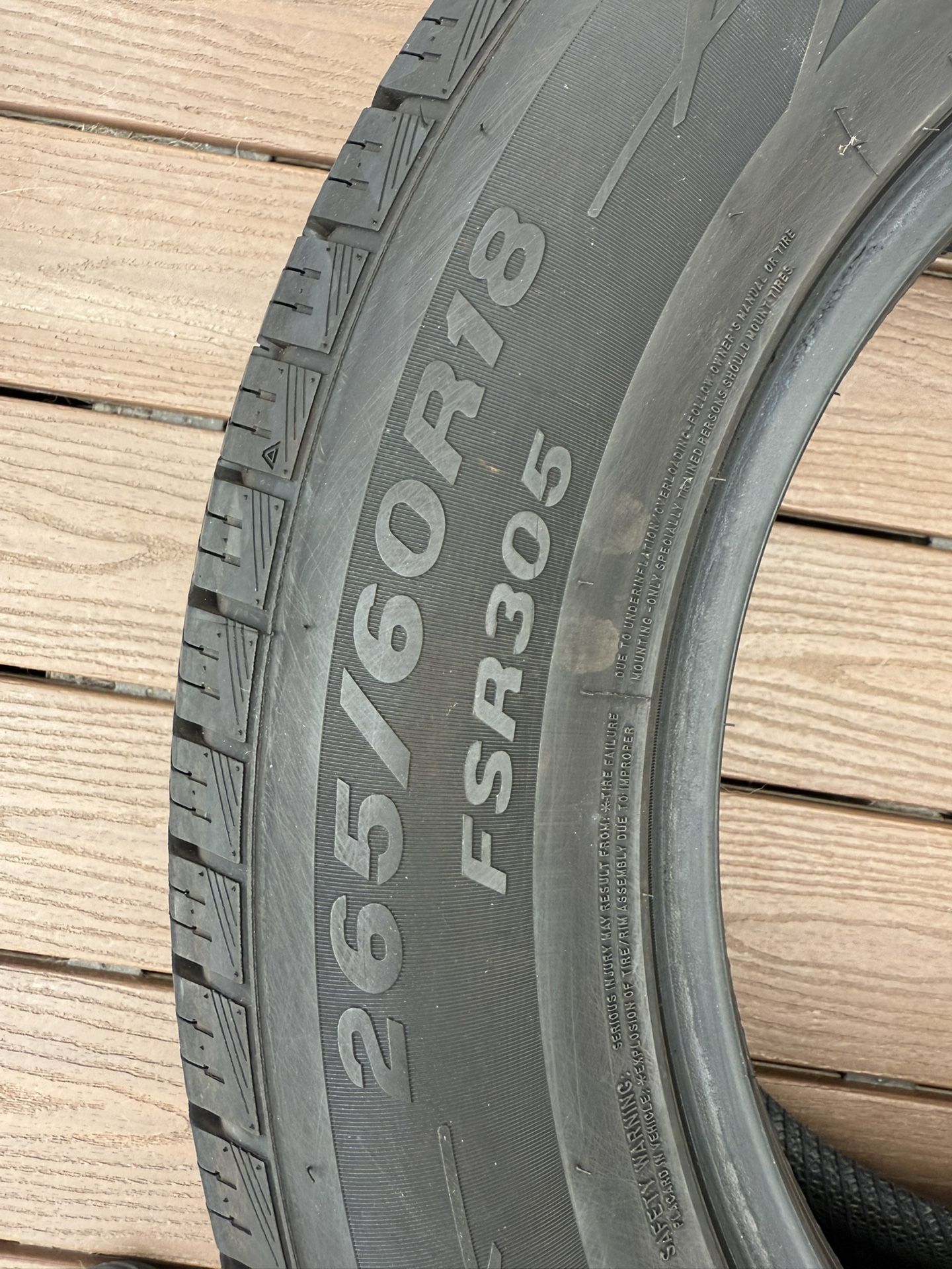 265/60R18 Tire For Sale