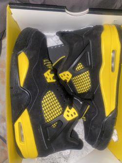 Jordan 4 Thunder 