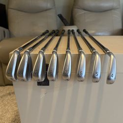 Ping i530 Irons w/ Upgraded MMT graphite shaft