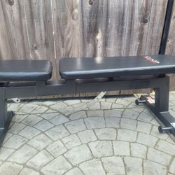 weight Bench