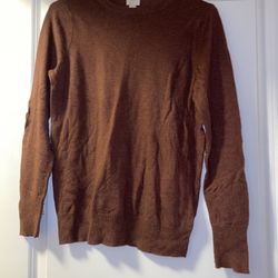 Brown sweater, fits like a medium (but the size is S)