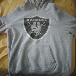  Clothes Bundle DEAL!!!!! 50$ Gets You Everything 