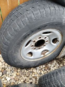 Tire and Rim 275/75R16