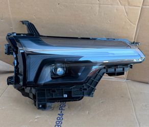 2024,2025,2026 Chevy Blazer Ev (Electric) Headlight/Foco Delantero Passenger Rh Oem,Original  Ask