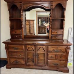 4pc Bedroom Set  MOVING  BEST OFFER