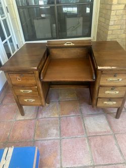 Vintage Jackson Wooden Office Desk – $400
