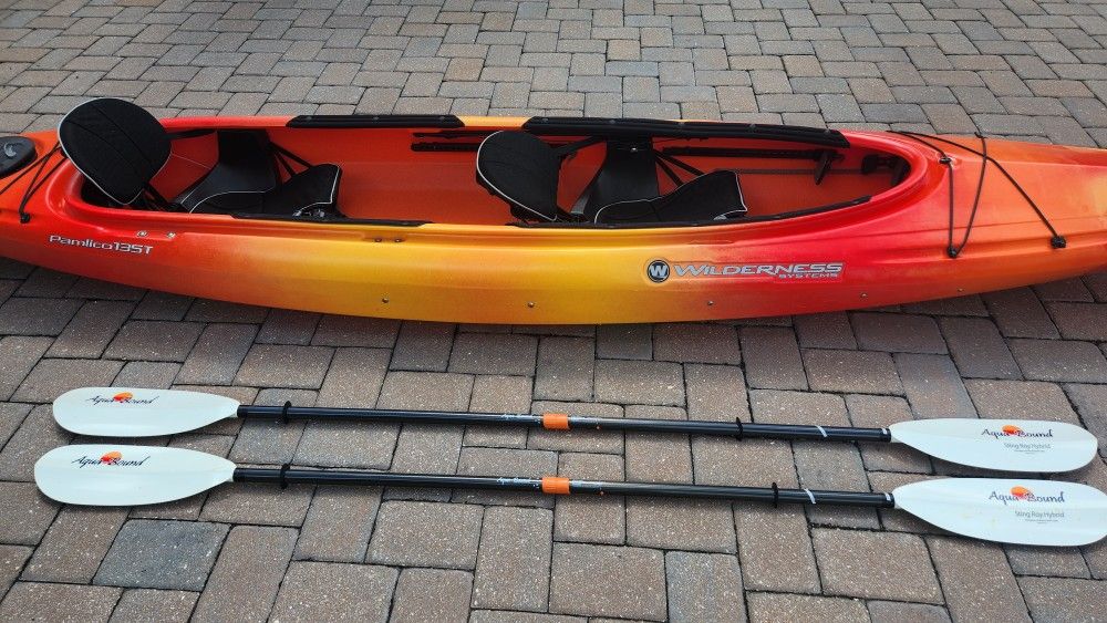 Wilderness Systems Pamlico 135T Kayak & Paddles - REDUCED $900