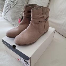Suede Taupe Short Boots