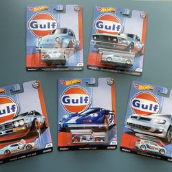 Hot Wheels Premium Gulf Set - Real Riders!