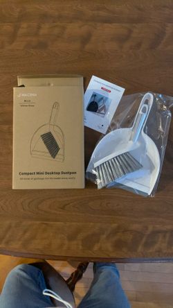 Brand New Mini Desktop Dustpan
