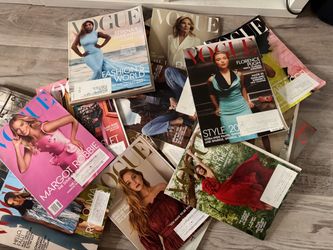 Vogue Magazine Collection – Large Lot