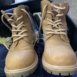 Brown UnionBay Size 9 Boots