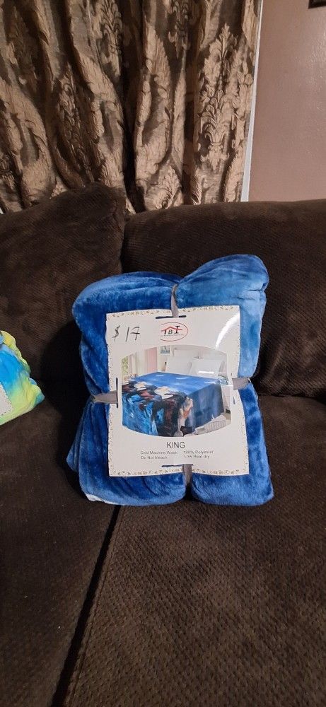 Cobijas King Blanket