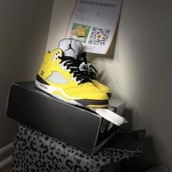  ◦ Title: "Air Jordan 5 Tokyo Size 12 - Authentic with Certificate" 