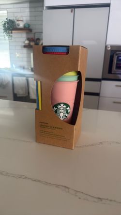 BNIB 2019 Starbucks Color Changing Cups