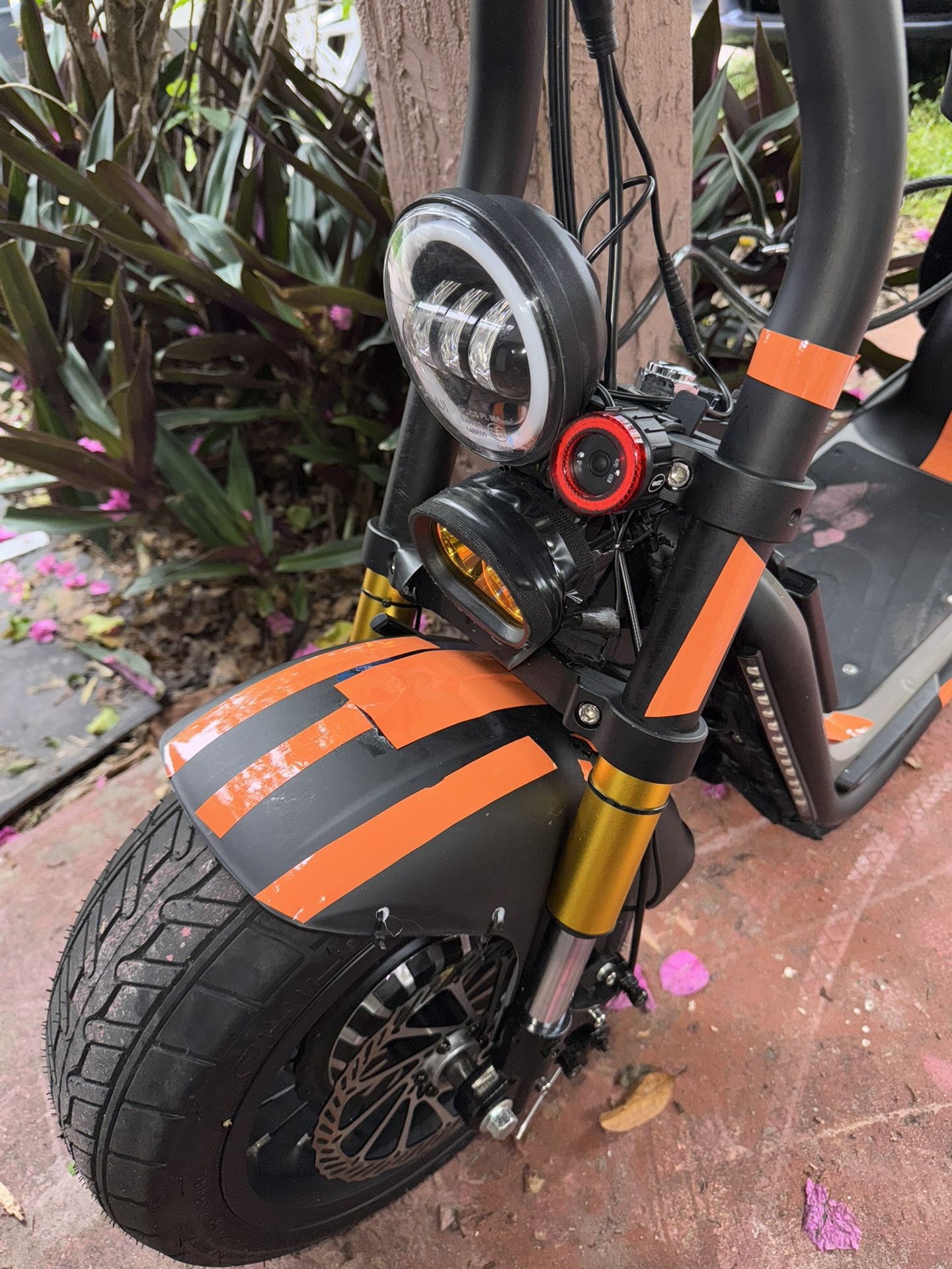 SAY YEAH H10 Electric Scooter Adults with Seat, 1000W Motor, 48V12Ah Lithium Battery, Up to 25 MPH, 12" Air-Filled Tires, Electric Moped, Commuter Sco