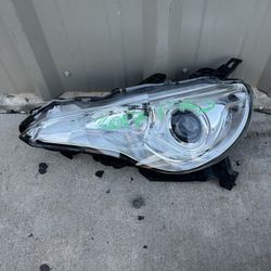 2013-2016 Scion Fr-s Headlight Oem 