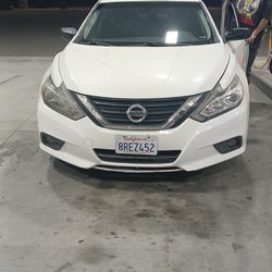 Nissan Altima 2017