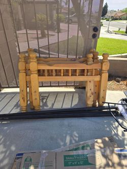 Bunk beds/ twin beds