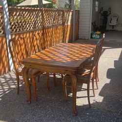 Frech Antique Table With Leafs And Four Tables