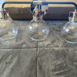 3-light Vanity Color Chrome And Black Iron 