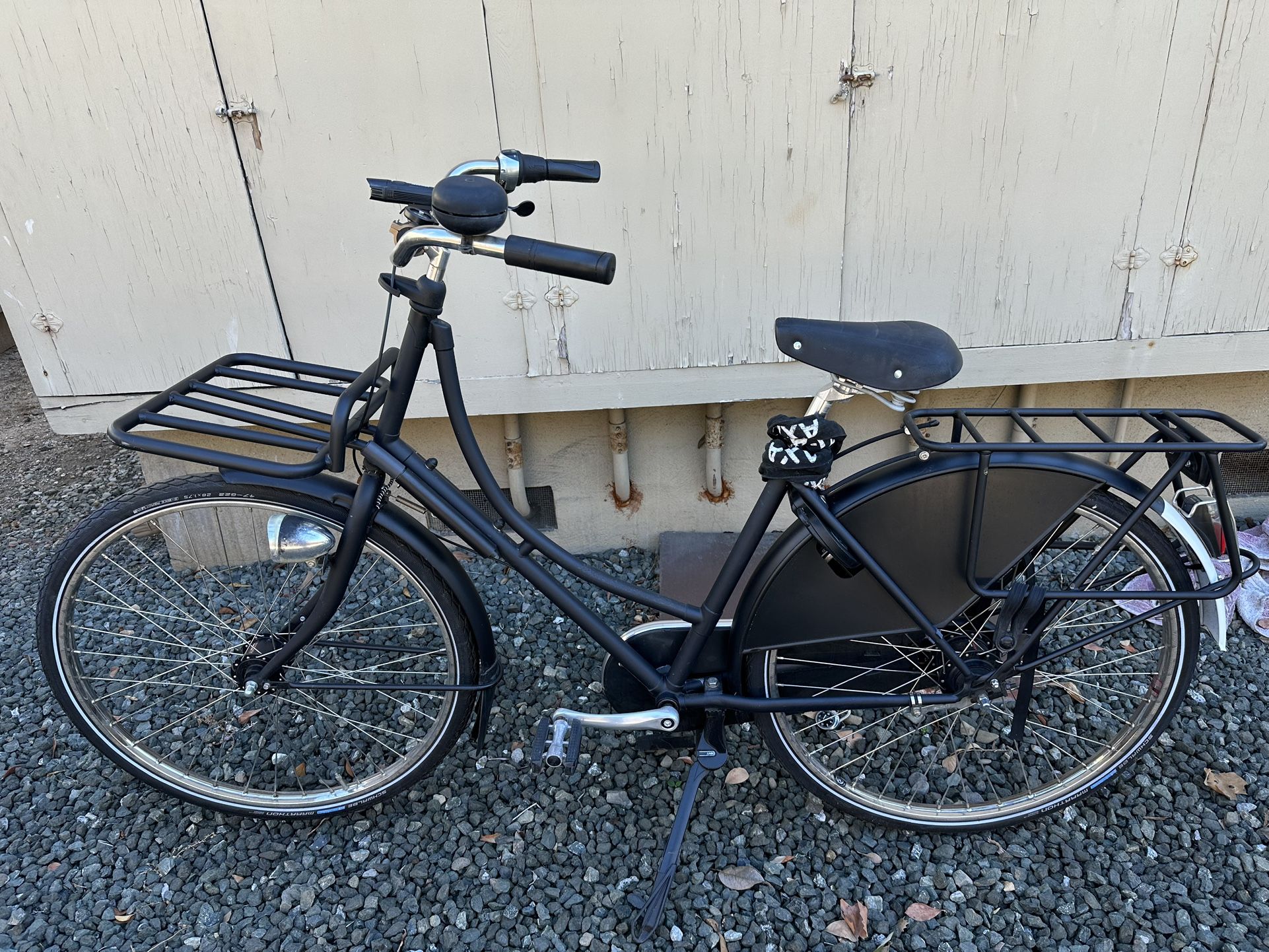Azor Amsterdam Bicycle