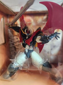 Mazin Kaiser T-O-P Collection.