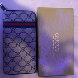 Gucci wallet