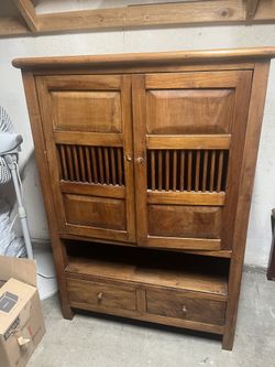 Wooden TV Cabinet