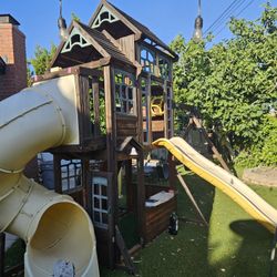 Tree House