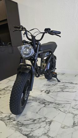 Dirt bike