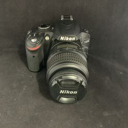 Nikon camera 1 lens